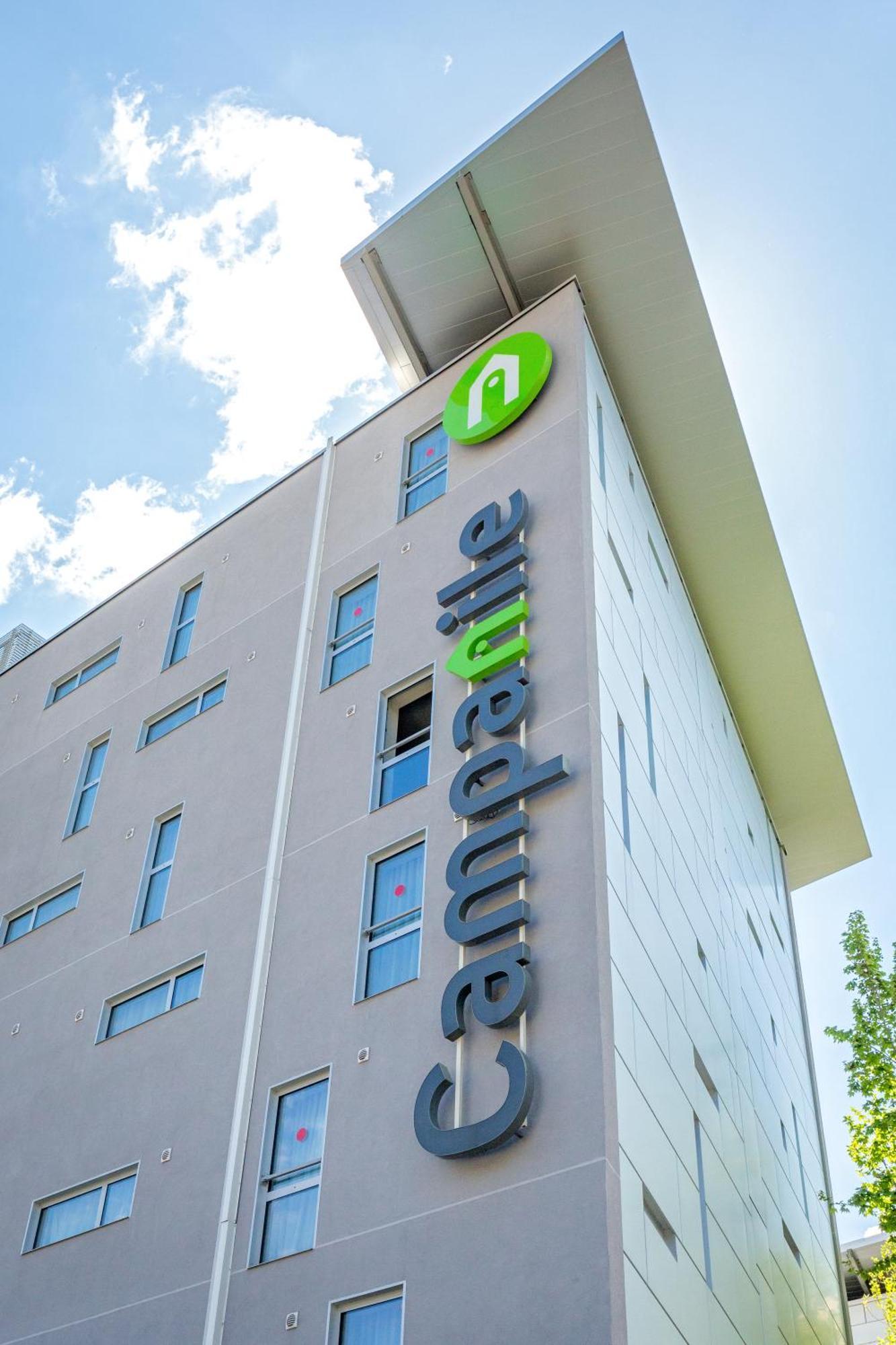 Готель Campanile Clermont Ferrand Centre Екстер'єр фото